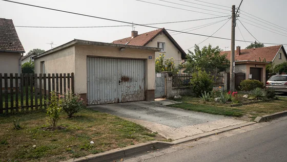 Eladó garázs Szeged belvárosában — Szeged