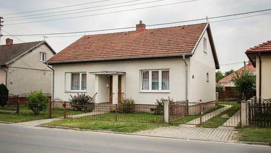 Eladó kertes családi ház Aszófő vonzáskörzetében — Aszófő