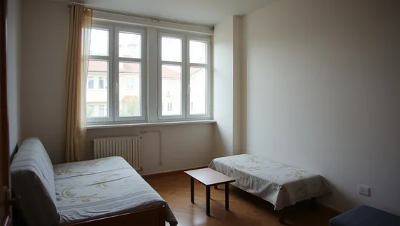 Újszerű lakás parkos környezetben (Dunaújváros) — Dunaújváros