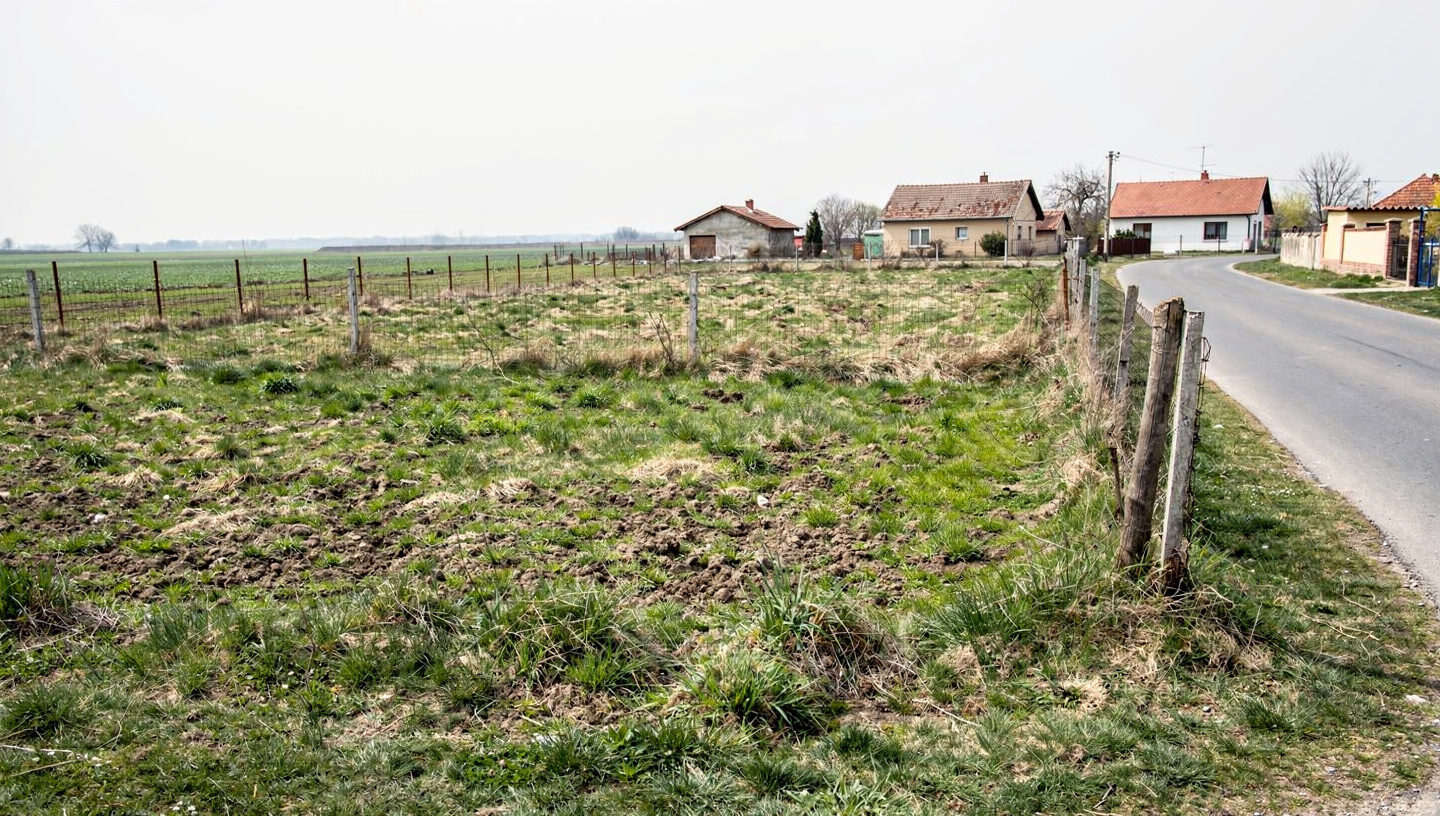 Építési telek Baja határában — Baja